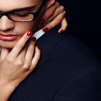 studi-pria-semakin-kaya-semakin-tidak-tertarik-pada-istri