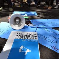 bubarkan-hari-kebebasan-pers-polisi-banjir-kecaman