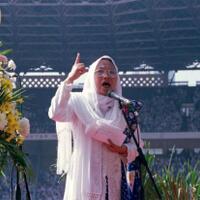 tutty-alawiyah-meninggal-dalam-usia-74-tahun