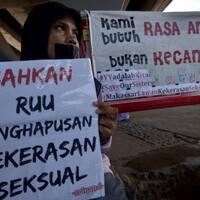 menteri-yohana-mau-pemerkosa-yy-dihukum-mati