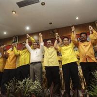 maju-mundur-musyawarah-nasional-partai-golkar