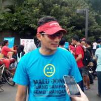 sandiaga-uno-blusukan-ke-pasar-tradisional