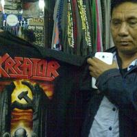 kaos-palu-arit-yg-disita-polisi-ternyata-bergambar-cover-album-band-metal