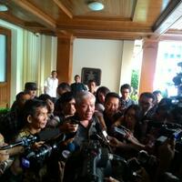 data-kuburan-massal-korban-65-diserahkan-ke-menko-luhut