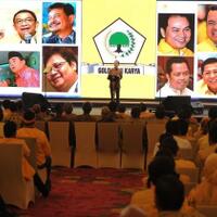 jejak-kalla-dan-luhut-di-munaslub-golkar
