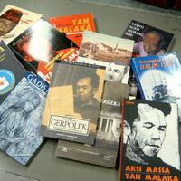 razia-dan-teror-menodai-perayaan-hari-buku-nasional