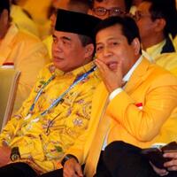 ade-komarudin-mundur-setya-novanto-jadi-ketum-golkar