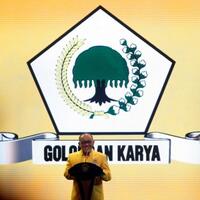 aburizal-pastikan-tak-ada-matahari-kembar-di-partai-golkar