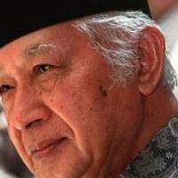 pro-kontra-wacana-pemberian-gelar-pahlawan-suharto