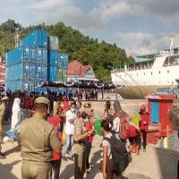 wali-kota-jayapura-dipukul-saat-operasi-yustisi