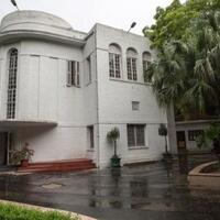 rumah--terkutuk--dan-paling-berhantu-di-india