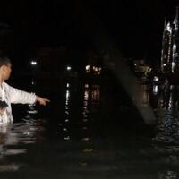 tanggul-pantai-mutiara-jebol