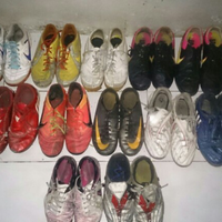 share-sepatu-futsal-yang-dipakai