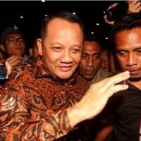 kpk-buka-peluang-blokir-rekening-istri-nurhadi