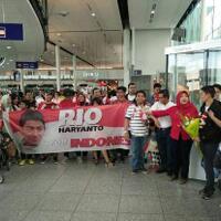 calon-juara-tiba-di-kanada-rio-haryanto-disambut-komunitas-masyarakat-indonesia