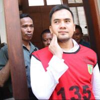 pantaskah-saipul-jamil-dituntut-7-tahun-penjara