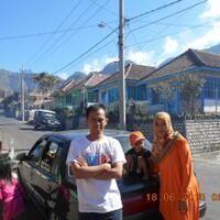 fr-perjalanan-liburan-family-bandung-bali-bromo-menggunakan-mobil-tua