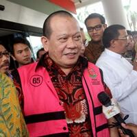 kpk-dalami-keterlibatan-la-nyalla-terkait-suap-alkes-unair