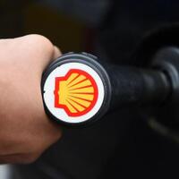 lakukan-penghematan-shell-akan-jual-aset-dan-rumahkan-karyawan