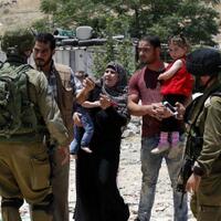 penembakan-di-israel-puluhan-ribu-warga-palestina-kena-getahnya