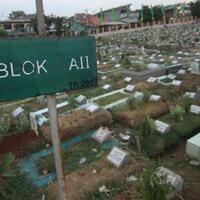 ahok-bakal-cuci-gudang-semua-pns-dinas-pemakaman