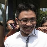 usung-anak-ratu-atut-di-pilgub-banten-golkar-tunggu-jawaban-dpp