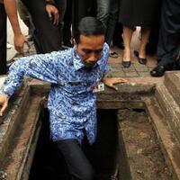 gubernur-jateng-ambil-rapor-anak-facebook-ganjar-banjir-pujian