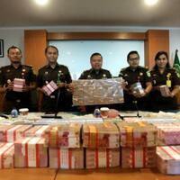 berburu-penunggak-pajak