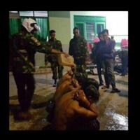 netizen-bagi-foto-komplotan-begal--mandi--minyak-tanah