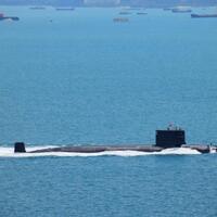 kapal-perang--kapal-selam-tiongkok-melintas-di-selat-malaka