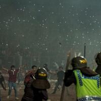 kapolri-instruksikan-tindak-tegas-suporter-bola-penyerang-polisi