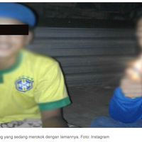 nih-foto-si-siswa-korban-cubitan-lagi-asyik-merokok