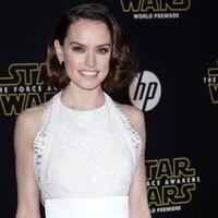 daisy-ridley-ungkap-foto-terbaru-lokasi-syuting--star-wars-8