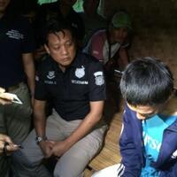 anwar-dicokok-di-rumah-orangtuanya-keluarga-histeris