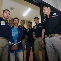 polisi-dua-kali-salah-tangkap-saat-memburu-anwar