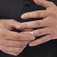 kenapa-banyak-wanita-tertarik-pada-pria-yang-sudah-beristri