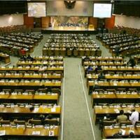 dpr-setujui-sembilan-komisioner-kpi