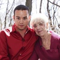 empat-kisah-cinta-beda-usia-paling-bikin-bingung-sejagat