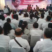 hadir-di-acara-silaturahmi-presiden-jokowi-disambut-ribuan-relawan