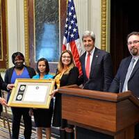 kiprah-perempuan-indonesia-di-panggung-politik-as