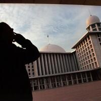 bagaimana-aturan-menggunakan-pengeras-suara-di-masjid