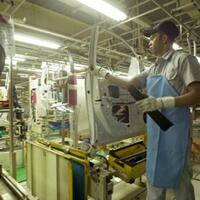 investor-asing-dominasi-investasi-di-indonesia