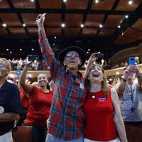 anggota-dpr-dari-kubu-republik-dukung-hillary-clinton