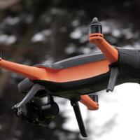 staaker-drone-auto-follow-dengan-teknologi-yang-bisa-mempresiksi-gerakan