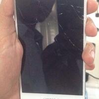 official-lounge--rumah-baru-oppo-r7-series---style-in-a-flash