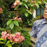 daoed-joesoed-menulis-tentang-quotemakquot-nya-pada-usia-77-tahun