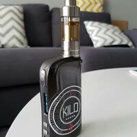 hand-check-lounge