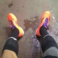 share-sepatu-futsal-yang-dipakai