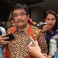 djarot-malu-lihat-kondisi-trotoar-di-jakarta