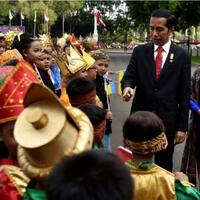 upacara-hut-ri-ke-71-presiden-undang-200-inspirator-ke-istana-negara